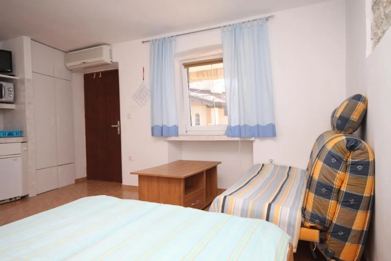 Studio Basanija 7148A Savudrija Apartment