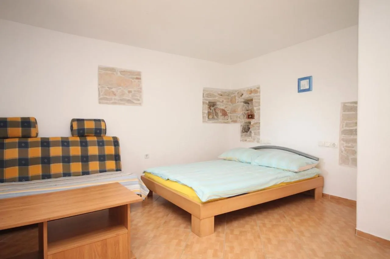 Studio Basanija 7148A Savudrija Apartment